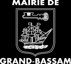 MAIRIE DE GRAND-BASSAM COMMUNIQUE : Identification des taxis communaux